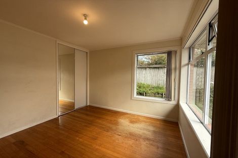 Photo of property in 12d Dawn Place, Te Atatu South, Auckland, 0610