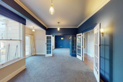 Photo of property in 15 Selwyn Terrace, Thorndon, Wellington, 6011