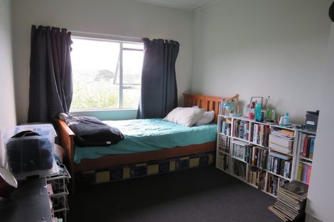 Photo of property in 18 Lambley Road, Titahi Bay, Porirua, 5022