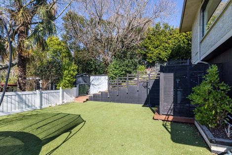 Photo of property in 73 James Cook Street, Havelock North, 4130