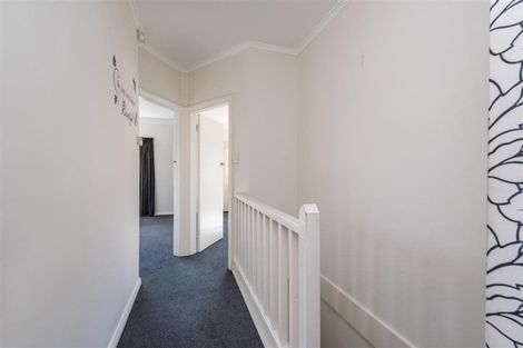 Photo of property in 8 Pimble Avenue, Karori, Wellington, 6012