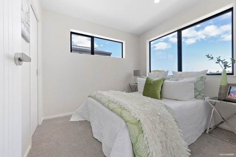 Photo of property in 59d Redwood Drive, Massey, Auckland, 0614