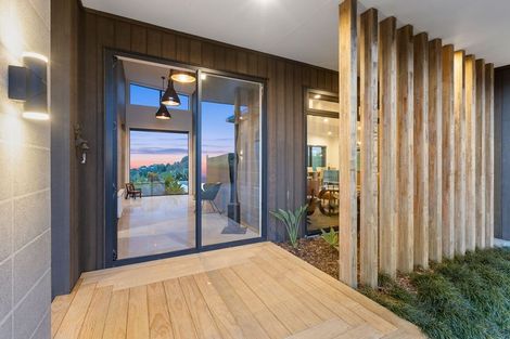 Photo of property in 3a Parrs Road, Hurworth, New Plymouth, 4371