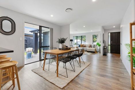 Photo of property in 128 Adler Drive, Ohauiti, Tauranga, 3112