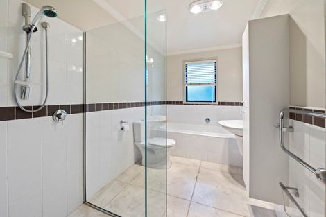 Photo of property in 64d Iles Road, Lynmore, Rotorua, 3010