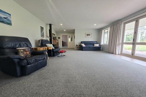 Photo of property in 374 Airedale Road, Weston, Oamaru, 9492