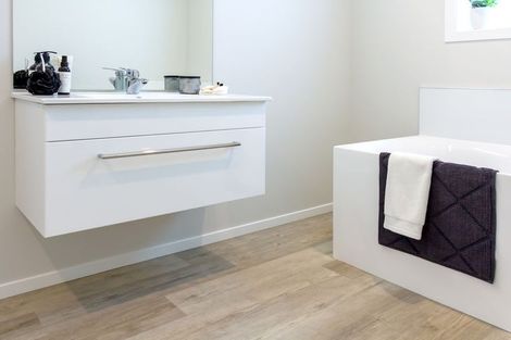 Photo of property in 36 Tuatahi Avenue, Solway, Masterton, 5810