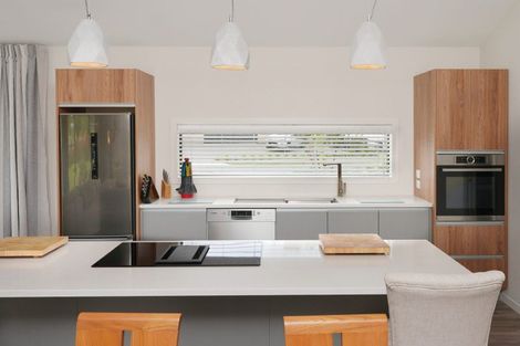 Photo of property in 11 Mara-kai Place, Pegasus, 7612