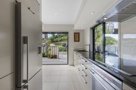 Photo of property in 1/7 Proteus Place, Half Moon Bay, Auckland, 2012