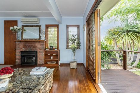 Photo of property in 224 Kennedy Road, Onekawa, Napier, 4110