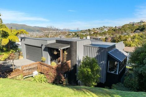 Photo of property in 67 Park Road, Belmont, Lower Hutt, 5010
