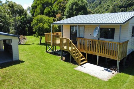 Photo of property in 31 Glasseye Drive, Little Wanganui, Karamea, 7893