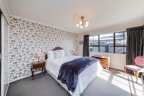 Photo of property in 44 Totara Road, Awapuni, Palmerston North, 4412