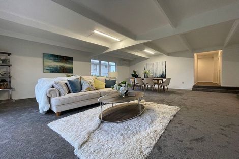 Photo of property in 49 Price Crescent, Mount Wellington, Auckland, 1060