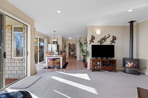 Photo of property in 26 Galaxy Place, Welcome Bay, Tauranga, 3112