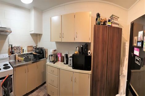 Photo of property in 129 Constable Street, Newtown, Wellington, 6021