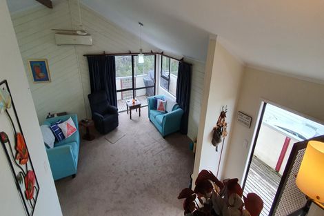 Photo of property in 15 Tui Grove, Paihia, 0200