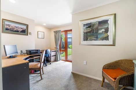 Photo of property in 35 Goodwood Close, Rangiora, 7400