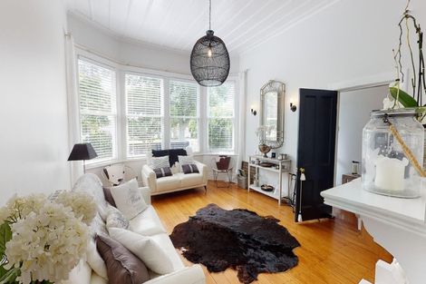 Photo of property in 24 Brassey Road, Saint Johns Hill, Whanganui, 4500