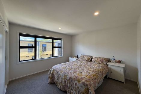 Photo of property in 8 Te Ara O Papatahi, Wainuiomata, Lower Hutt, 5014