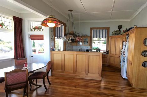Photo of property in 12 Elizabeth Road, Bluff Hill, Napier, 4110