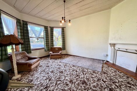 Photo of property in 137 Birkenhead Avenue, Birkenhead, Auckland, 0626