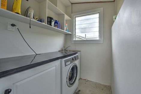 Photo of property in 158 Seaward Road, Edendale, 9825