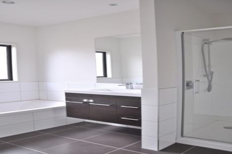 Photo of property in 11 Kirkpatrick Place, Havelock North, 4130