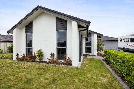 Photo of property in 22 Keene Drive, Bell Block, New Plymouth, 4312