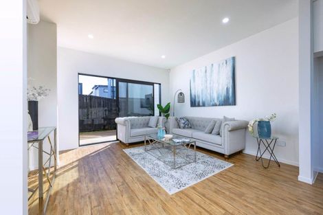 Photo of property in 21d Parker Avenue, New Lynn, Auckland, 0600