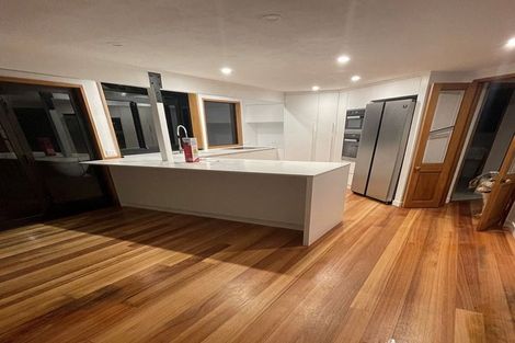 Photo of property in 23 Telephone Road, Birkenhead, Auckland, 0626