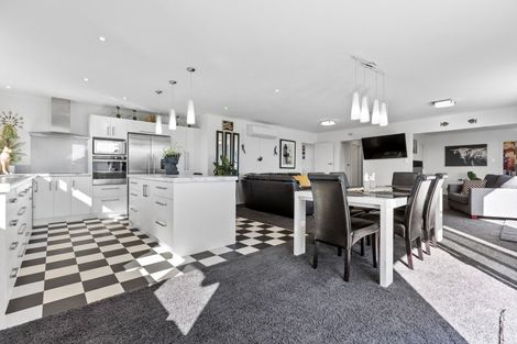 Photo of property in 48 Browne Street, Waitara, 4320