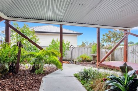 Photo of property in 271 Sturges Road, Henderson, Auckland, 0612