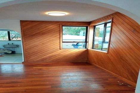 Photo of property in 8 Caen Road, Panmure, Auckland, 1072