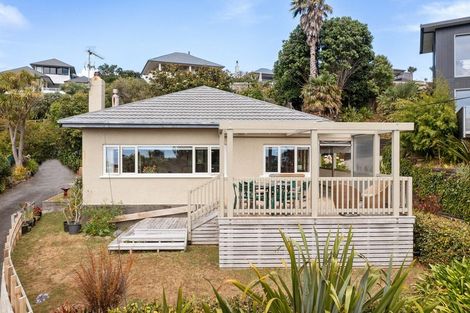 Photo of property in 26 Bonithon Avenue, Moturoa, New Plymouth, 4310