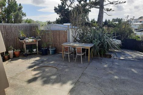 Photo of property in 11b Lomita Road, Johnsonville, Wellington, 6037