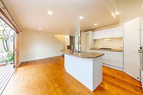 Photo of property in 135a Waipuna Road East, Mount Wellington, Auckland, 1060
