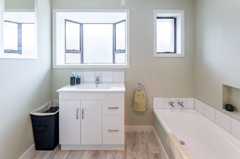 Photo of property in 417 Innes Road, Mairehau, Christchurch, 8052