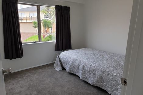Photo of property in 27d Barrack Road, Mount Wellington, Auckland, 1060