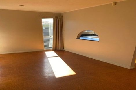 Photo of property in 13 Robinson Crescent, Tamatea, Napier, 4112