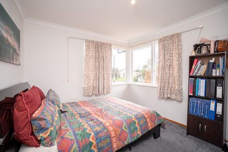 Photo of property in 24 Rhodes Drive, Kelvin Grove, Palmerston North, 4414