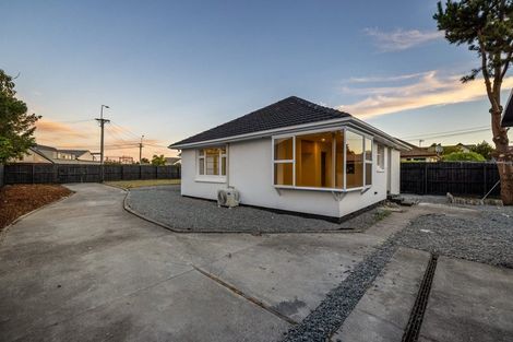 Photo of property in 63 Bassett Street, Burwood, Christchurch, 8083