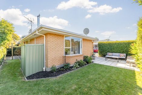 Photo of property in 3/12 Centaurus Road, Cashmere, Christchurch, 8022