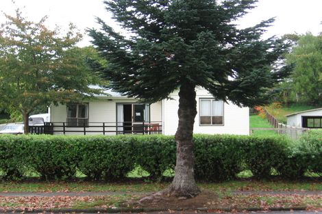 Photo of property in 13 Tay Street, Tokoroa, 3420