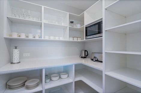 Photo of property in 6 Awatea Drive, Whitianga, 3510