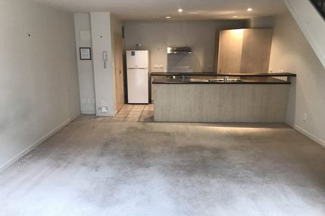 Photo of property in Mendosa Terraces Apartments, 13/9 Ebor Street, Te Aro, Wellington, 6011