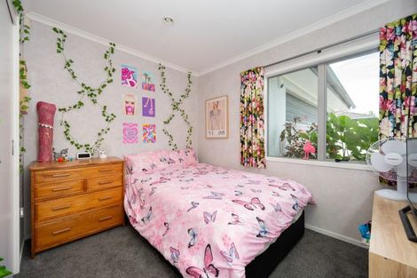 Photo of property in 117 Mcleod Street, Camberley, Hastings, 4120
