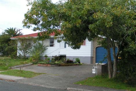 Photo of property in 2b Sispara Place, Beach Haven, Auckland, 0626