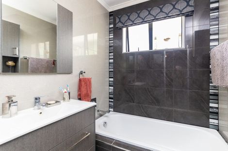 Photo of property in 198d Vogel Street, Roslyn, Palmerston North, 4414