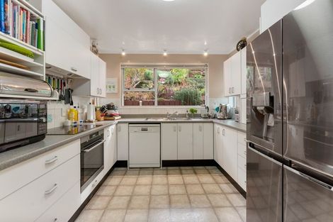 Photo of property in 11 Malaghan Grove, Johnsonville, Wellington, 6037